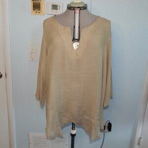 Just Fashion Now Plus Size XL Tan Blouse Sharkbite Shirt Boho V Top NEW NWT